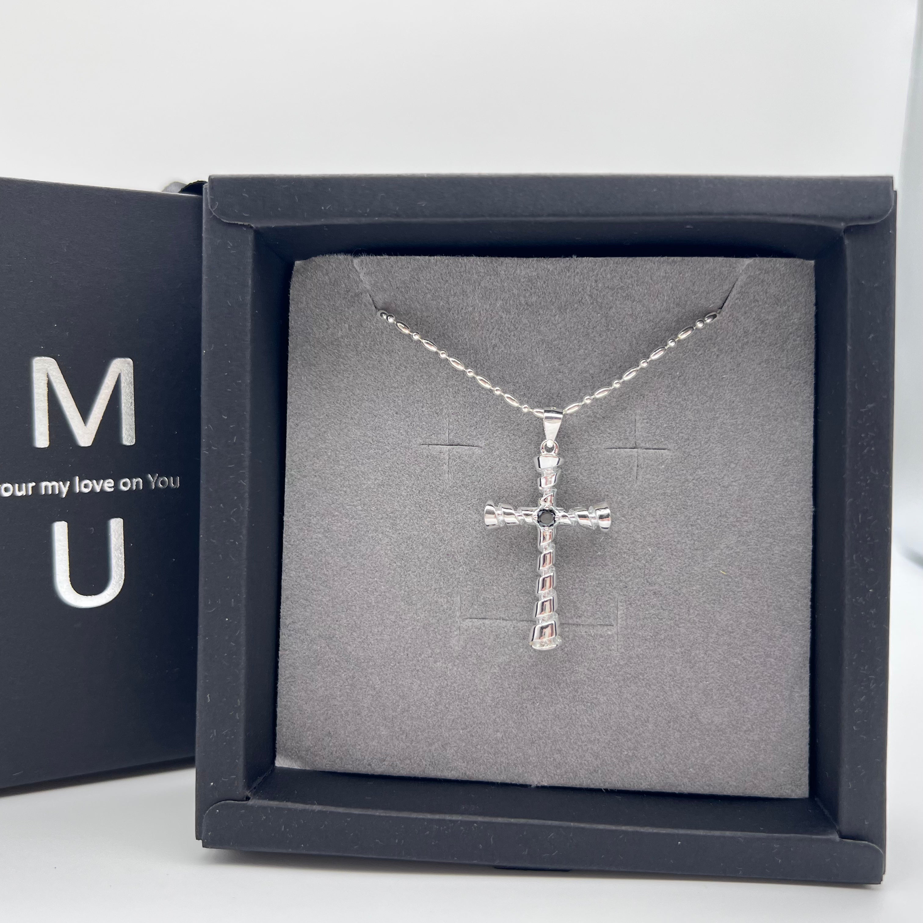 MU ACCESSORIES｜純銀黑鑽雙面十字架項鍊 N0019
