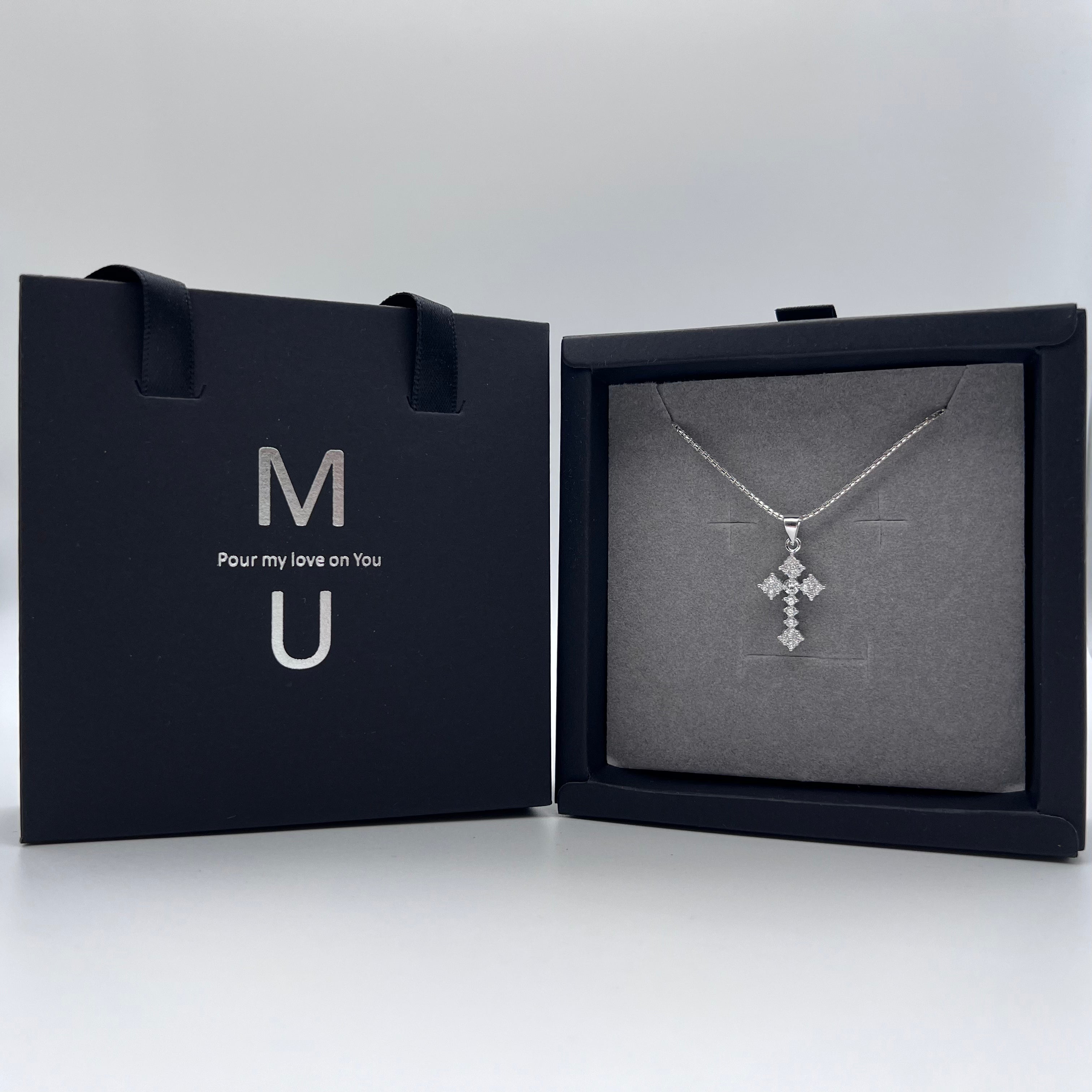 MU ACCESSORIES｜純銀造型水鑽十字架項鍊 N0015