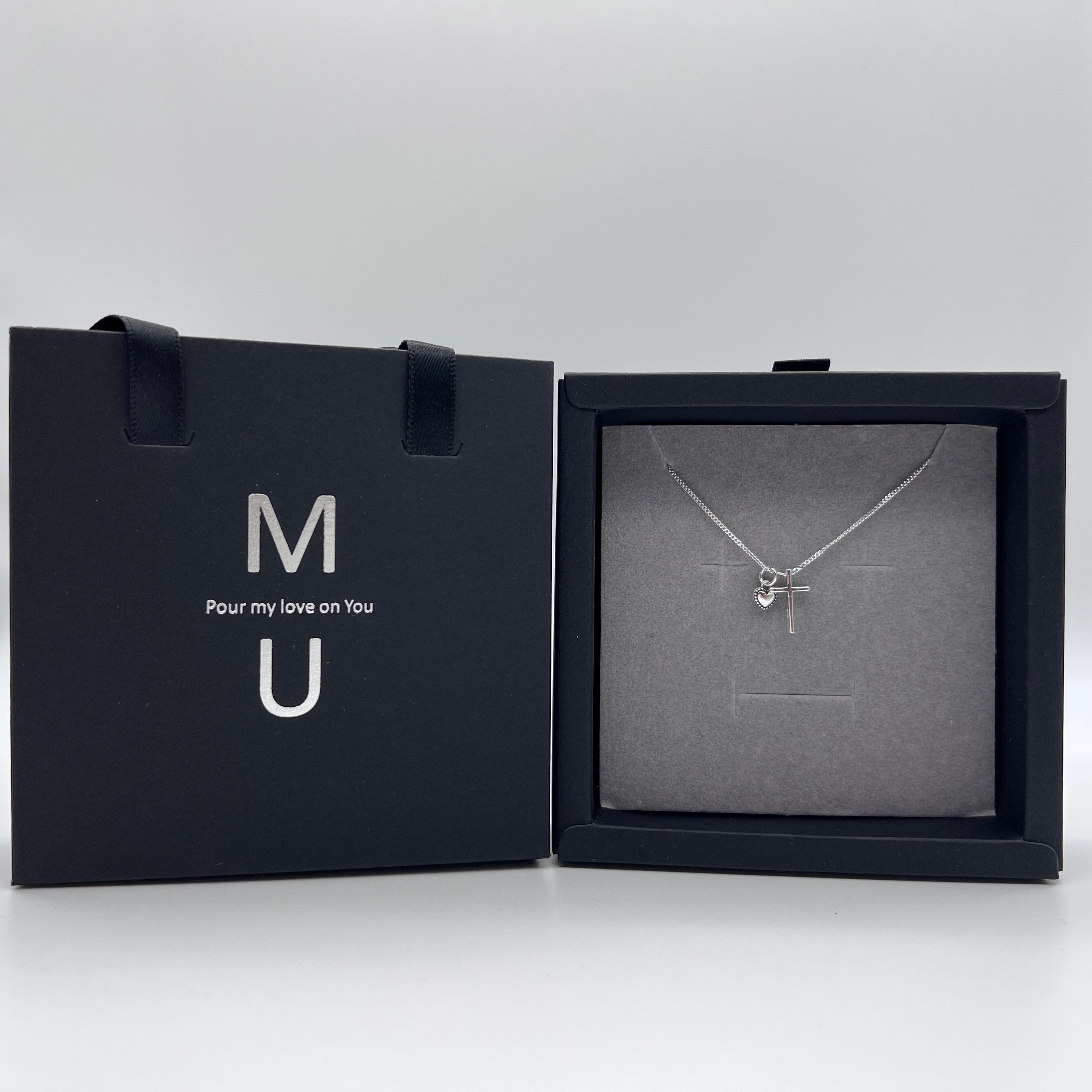 MU ACCESSORIES｜純銀愛心十字架項鍊 N0010