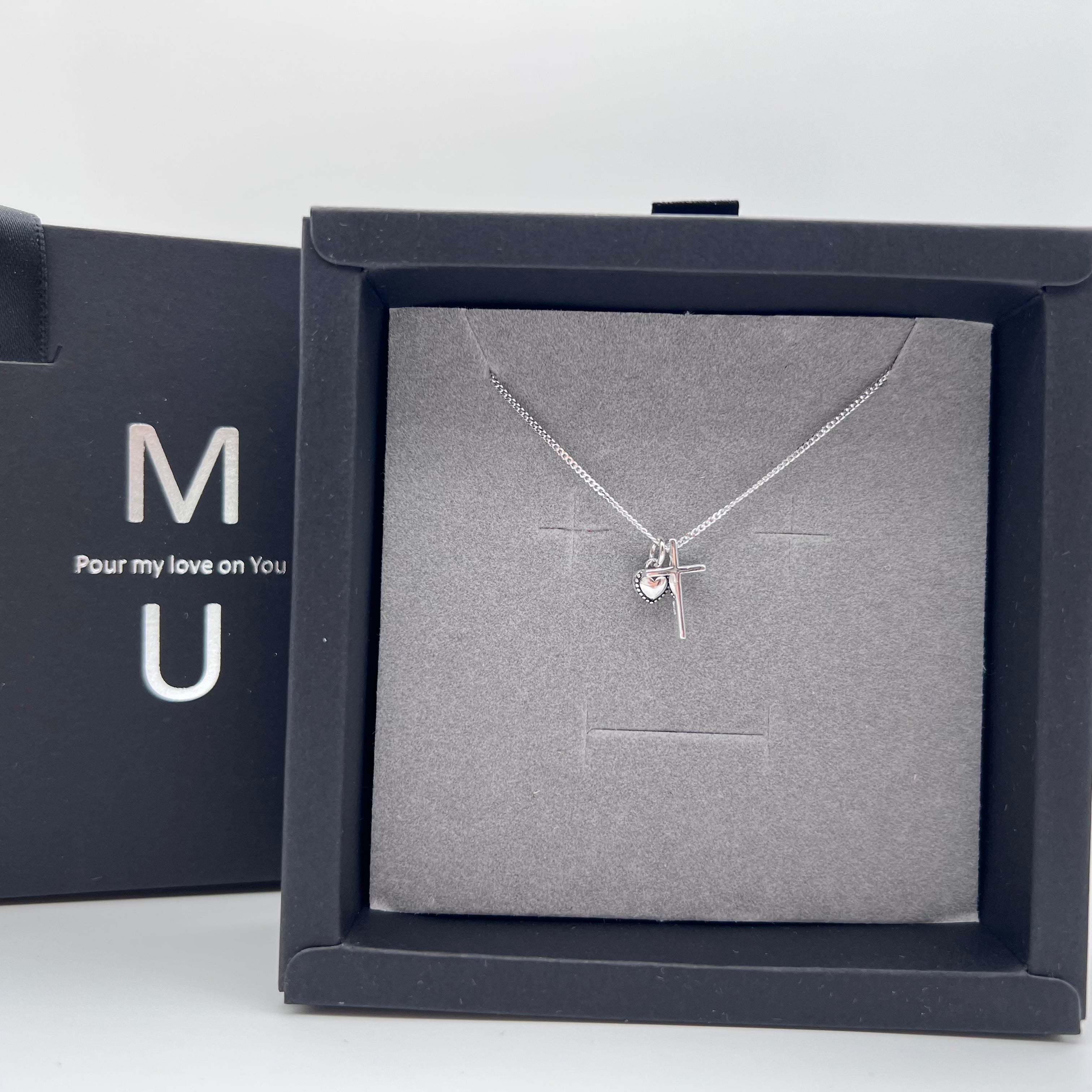 MU ACCESSORIES｜純銀愛心十字架項鍊 N0010
