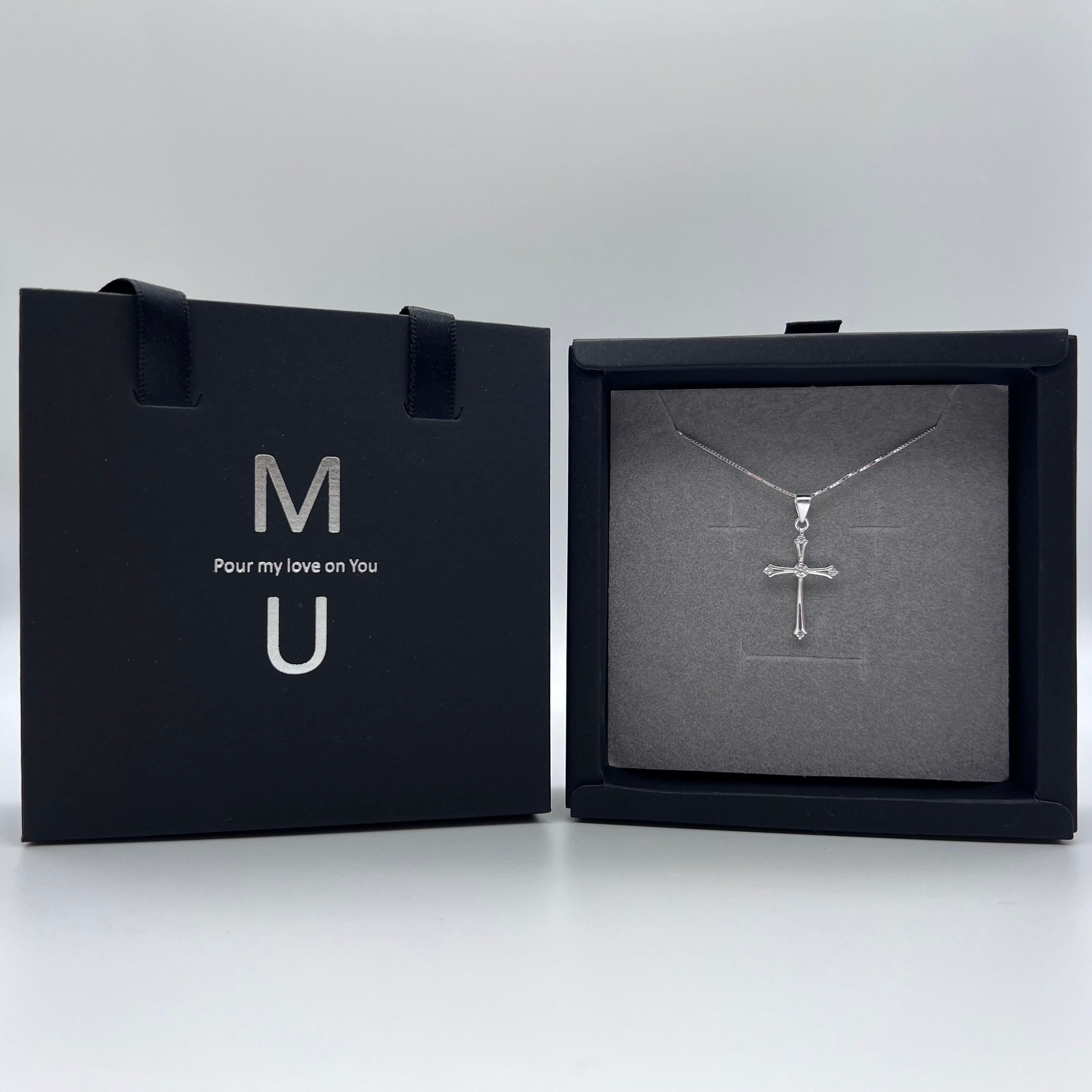 MU ACCESSORIES｜純銀造型水鑽十字架項鍊 N0009