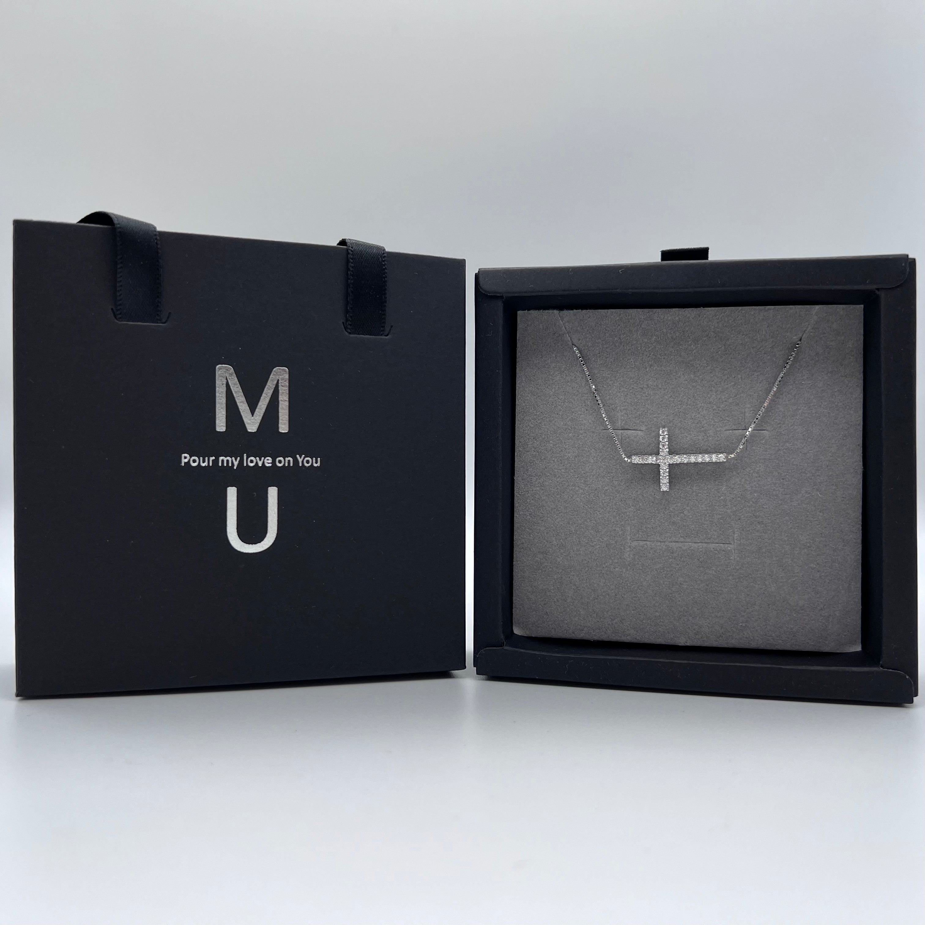 MU ACCESSORIES｜純銀造型水鑽十字架項鍊 N0004