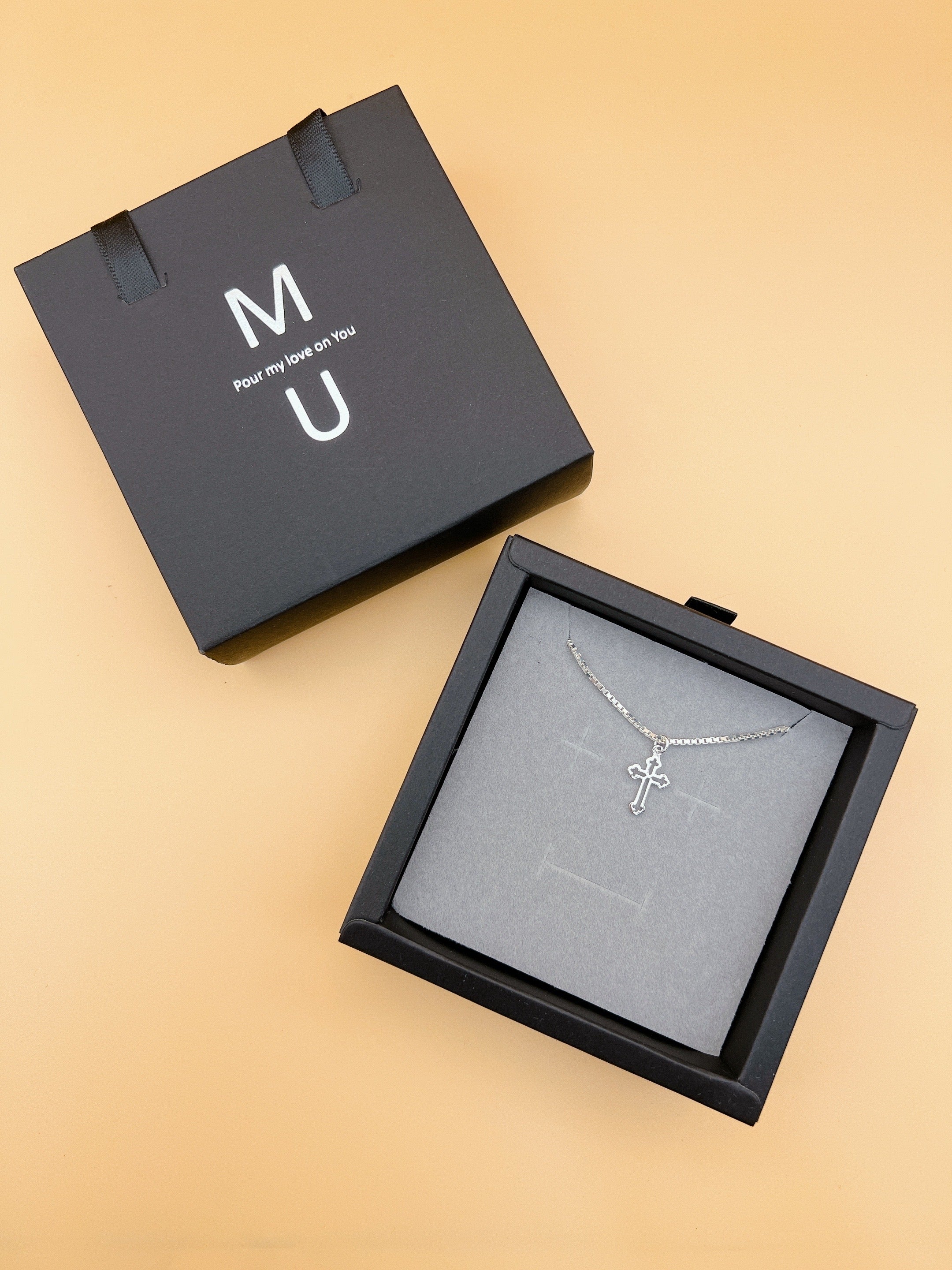 MU ACCESSORIES｜純銀鏤空十字架造型手鍊 B0017